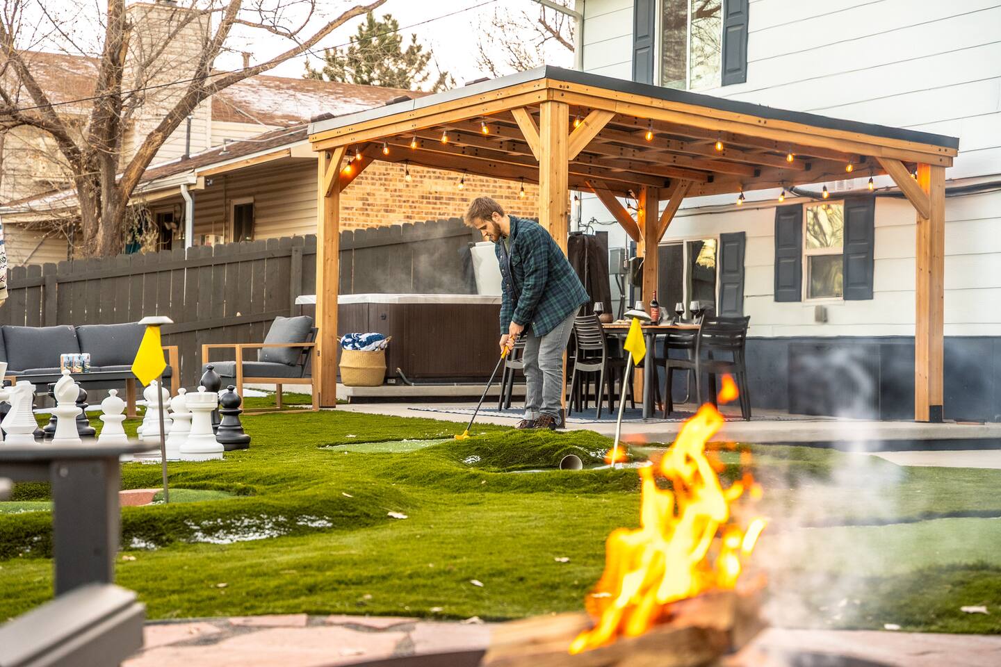 Epic Family Home: Mini-Golf, Sauna, Hot Tub, Games